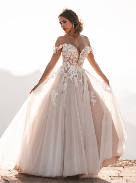Allure - A1219 - Vancouver | Edmonton Bridal Shop Wedding Dresses