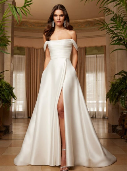 Paloma Blanca - P5055 - Vancouver | Edmonton Bridal Shop Wedding Dresses
