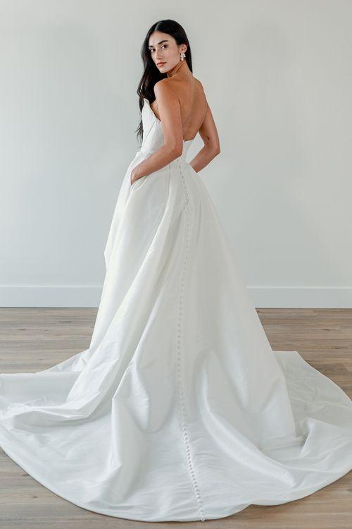 lalima willowby edmonton vancouver wedding dress
