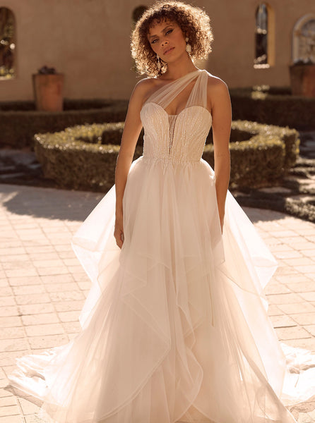 Madi Lane - Bella - Vancouver | Edmonton Bridal Shop Wedding Dresses