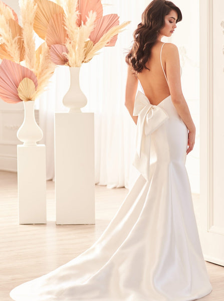 Paloma Blanca - 4960 - Vancouver | Edmonton Bridal Shop Wedding Dresses