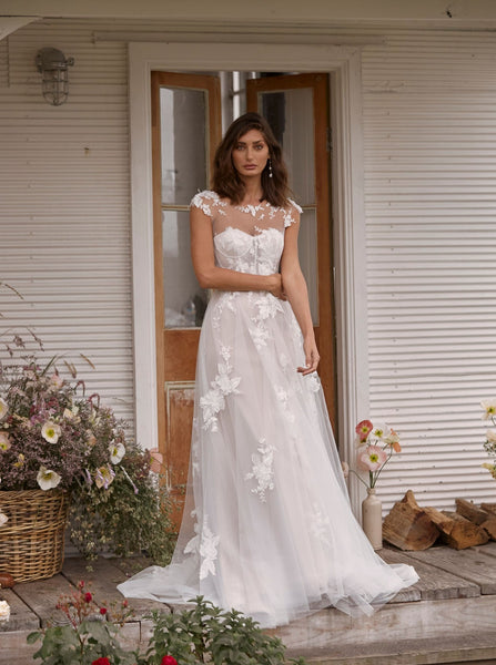 Madi Lane - Callie - Vancouver | Edmonton Bridal Shop Wedding Dresses