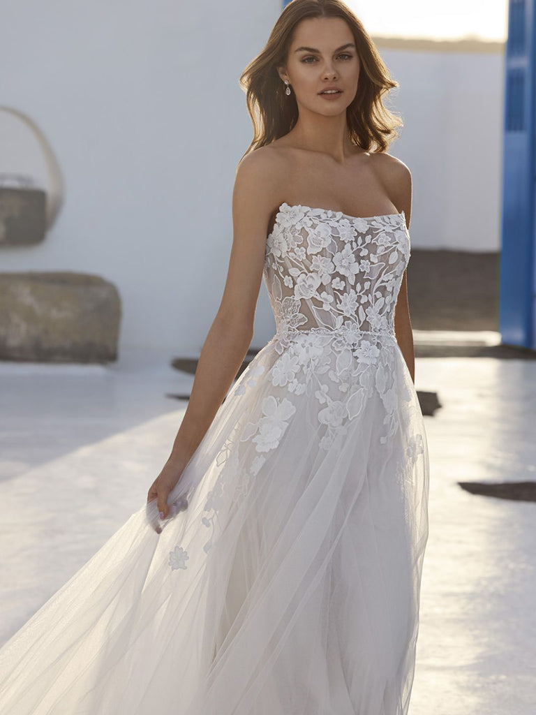 Vancouver Wedding Dress Novelle Bridal Shop