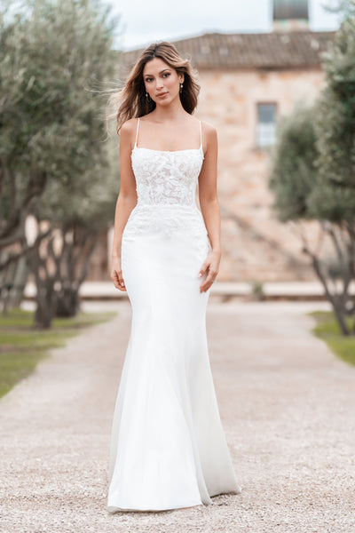 Allure - A1253 - Vancouver | Edmonton Bridal Shop Wedding Dresses