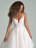 Vancouver wedding dress novelle bridal shop hayley paige