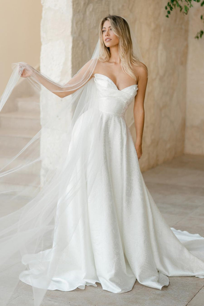 vancouver wedding dress novelle bridal shop