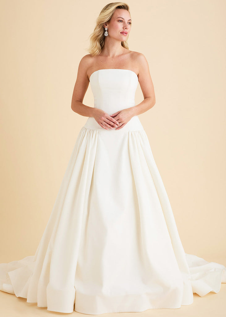 Edmoton wedding dress novelle bridal shop