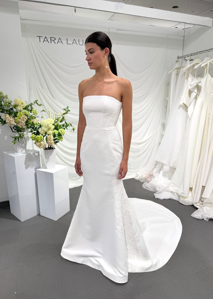 vancouver wedding dress