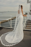 Brooks Veil