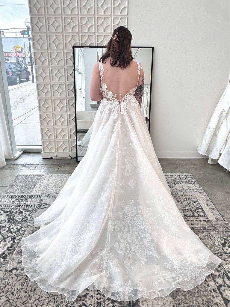 Elisabeth by Elysee (Size 14)