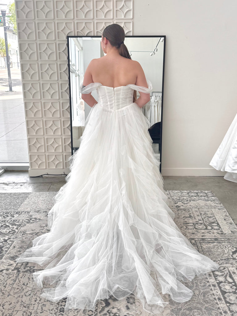 Vicenta by WTOO (Size 12)