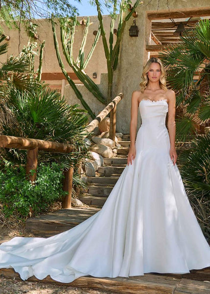 Calla Blanche Trunk Show - Lazara - Vancouver | Edmonton Bridal Shop Wedding Dresses