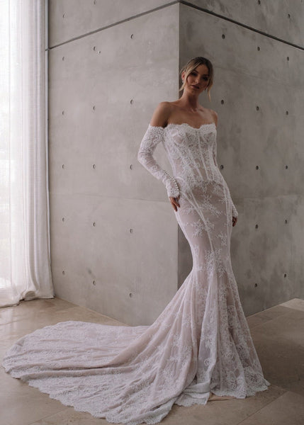 La Premiere - Contour - Vancouver | Edmonton Bridal Shop Wedding Dresses