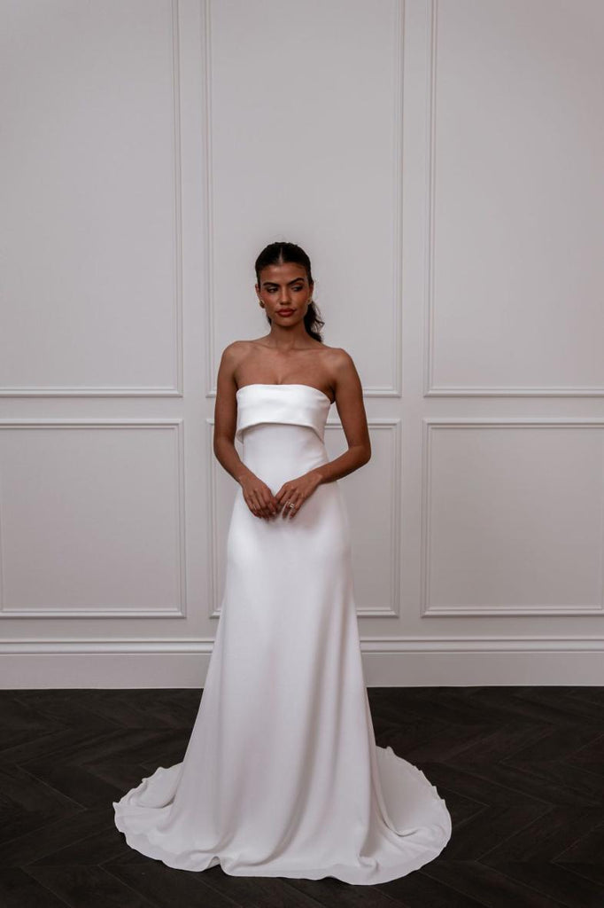 made wtih love elope kate edmonton wedding dress novelle bridal shop