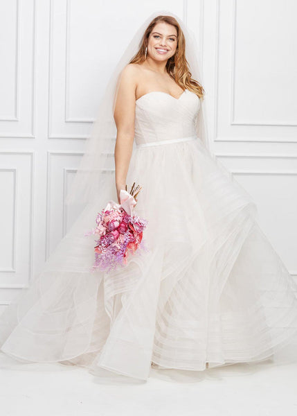 Vancouver Sample Sale - Maisie by WTOO (Size 22) - Vancouver | Edmonton Bridal Shop Wedding Dresses