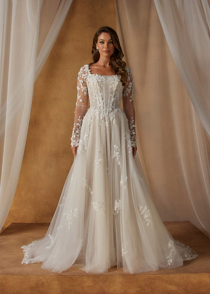 Madi Lane - Nyrie - Vancouver | Edmonton Bridal Shop Wedding Dresses