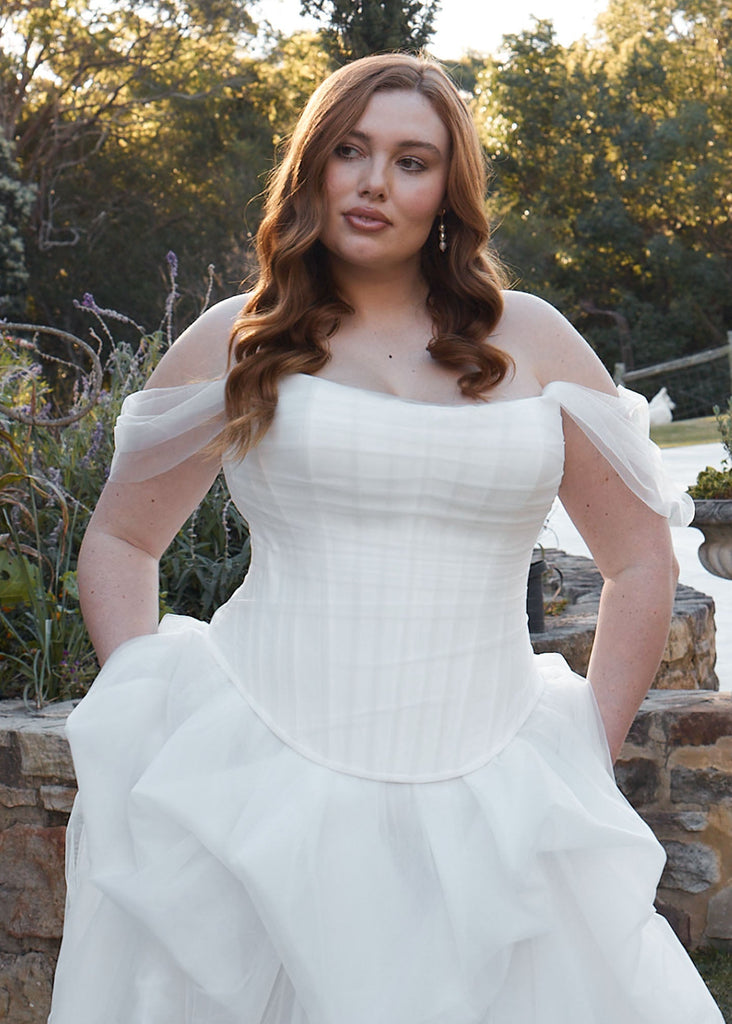 Edmonton wedding dress Novelle bridal shop