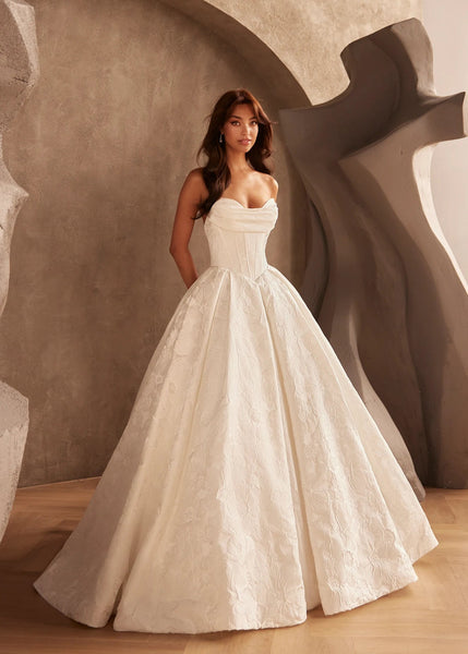 Paloma Blanca - P5132 - Vancouver | Edmonton Bridal Shop Wedding Dresses