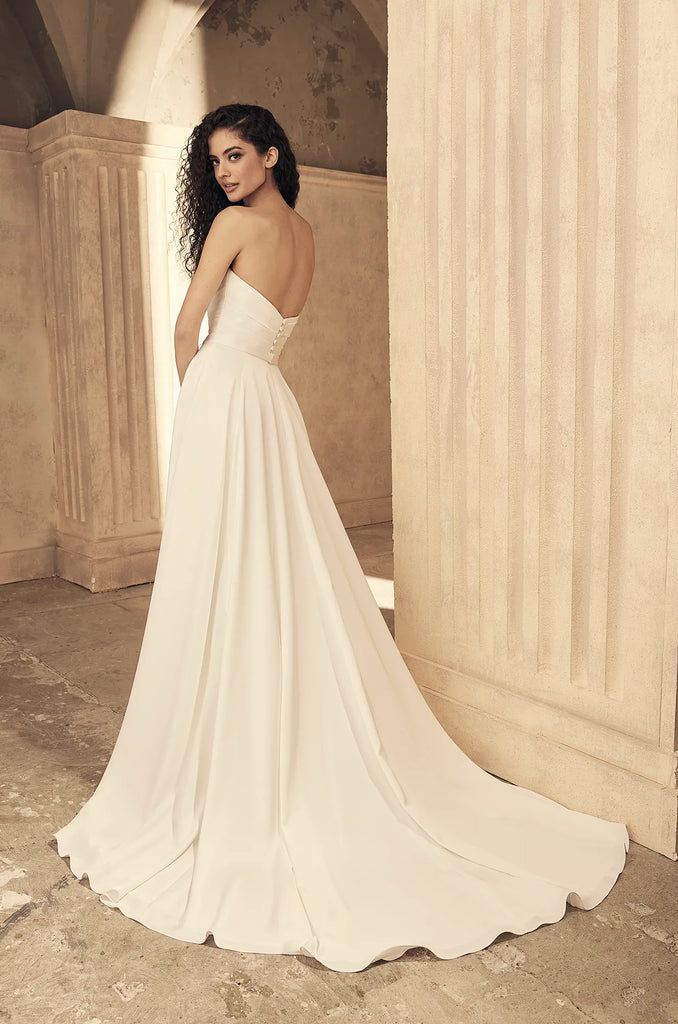 Paloma blanca wedding dress