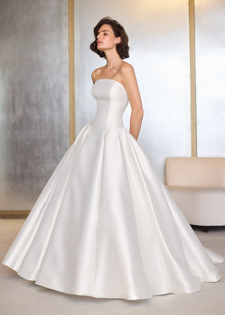 vancouver wedding dress