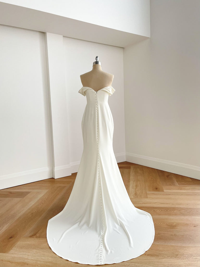 lis simon primrose vancouver wedding dress