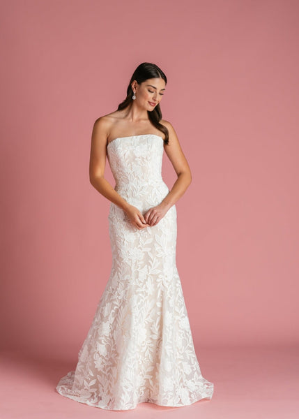 Lis Simon - Payton - Vancouver | Edmonton Bridal Shop Wedding Dresses