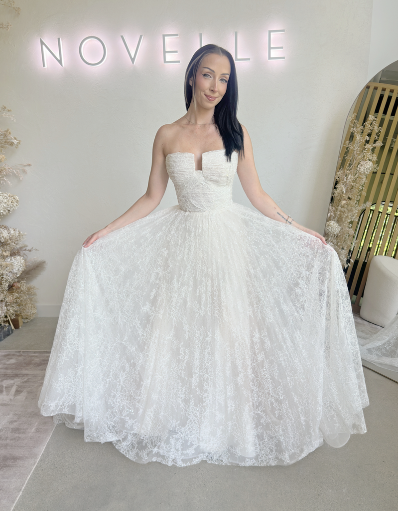 Danae by Watters (Size 8)