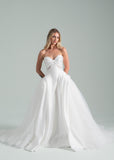 Vancouver wedding dress novelle bridal shop hayley paige
