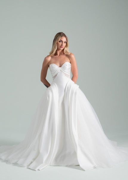 Hayley Paige Trunk Show - Sonnet 104 - Vancouver | Edmonton Bridal Shop Wedding Dresses