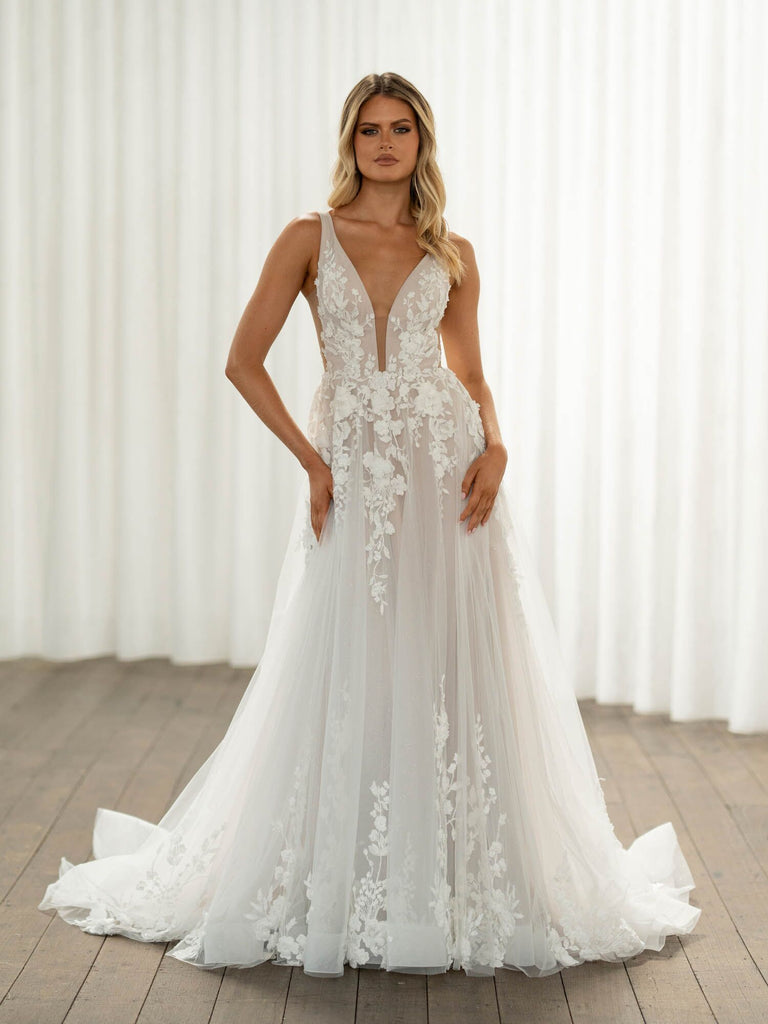 Novelle Bridal Shop Edmonton Wedding Dress