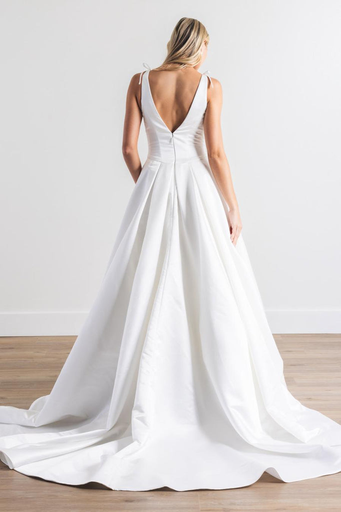 wedding dress novelle bridal shop