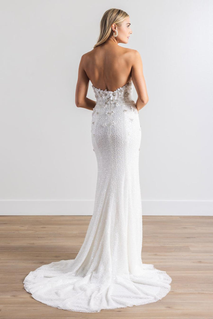 Wedding dress novelle bridal shop