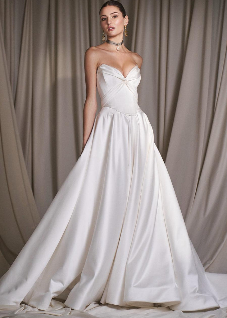 wedding dress novelle bridal shop