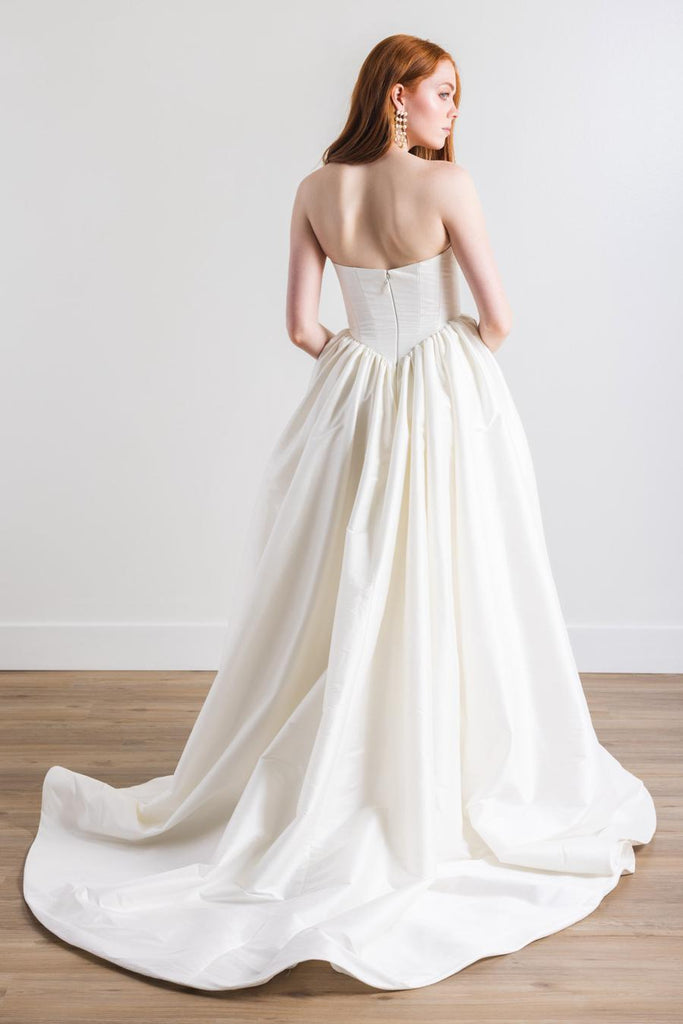 wedding dress novelle bridal shop