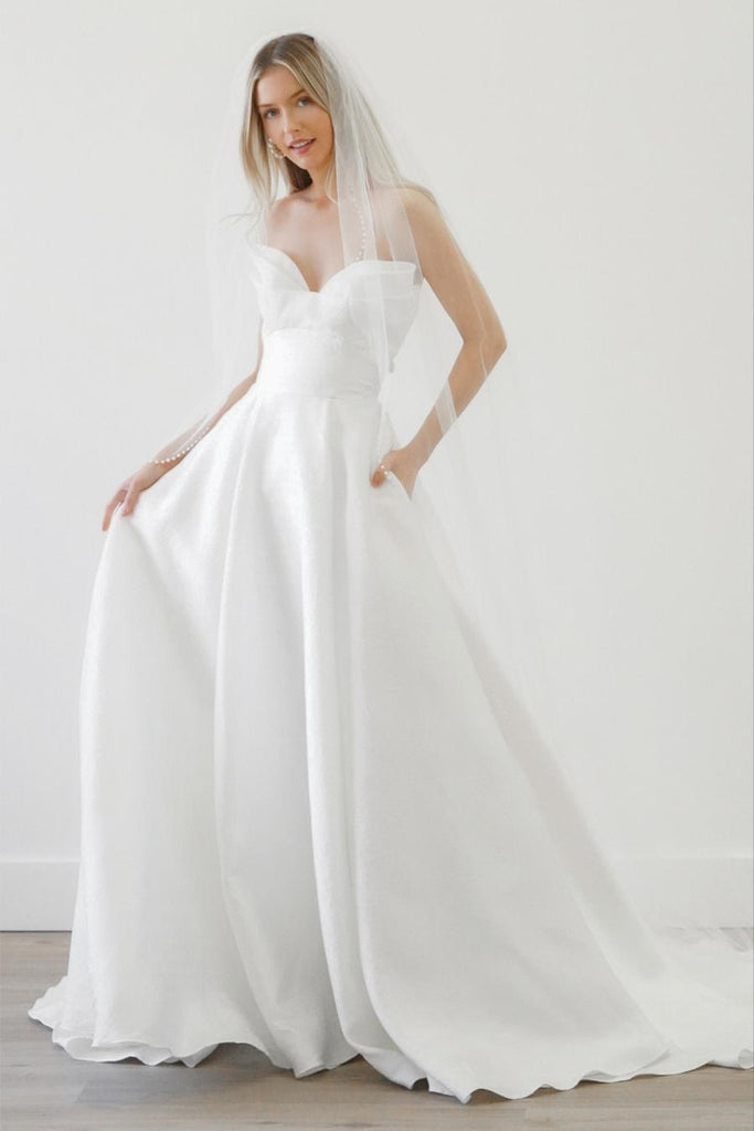 vancouver wedding dress novelle bridal shop