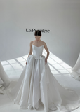 vancouver wedding dress la premiere