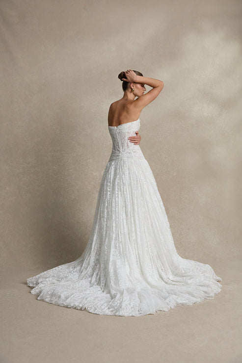 Vancouver wedding dress Novelle Bridal Shop