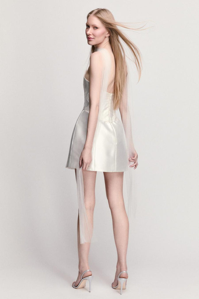 Novelle bridal shop Vancouver wedding dress