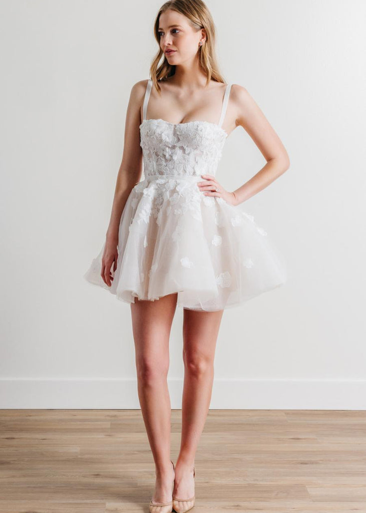 novelle bridal shop wedding dress