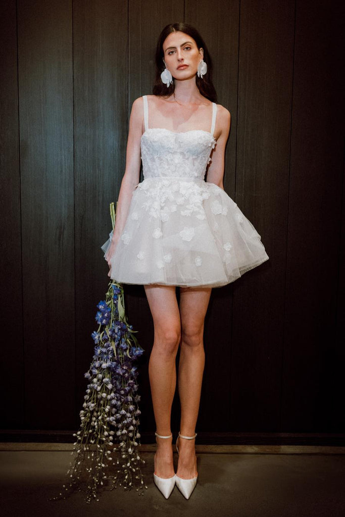 novelle bridal shop wedding dress