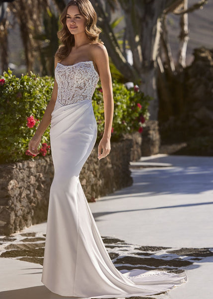 Love - Eldora - Vancouver | Edmonton Bridal Shop Wedding Dresses