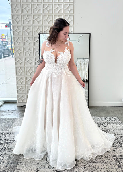 Edmonton Sample Sale - Elisabeth by Elysee (Size 14) - Vancouver | Edmonton Bridal Shop Wedding Dresses