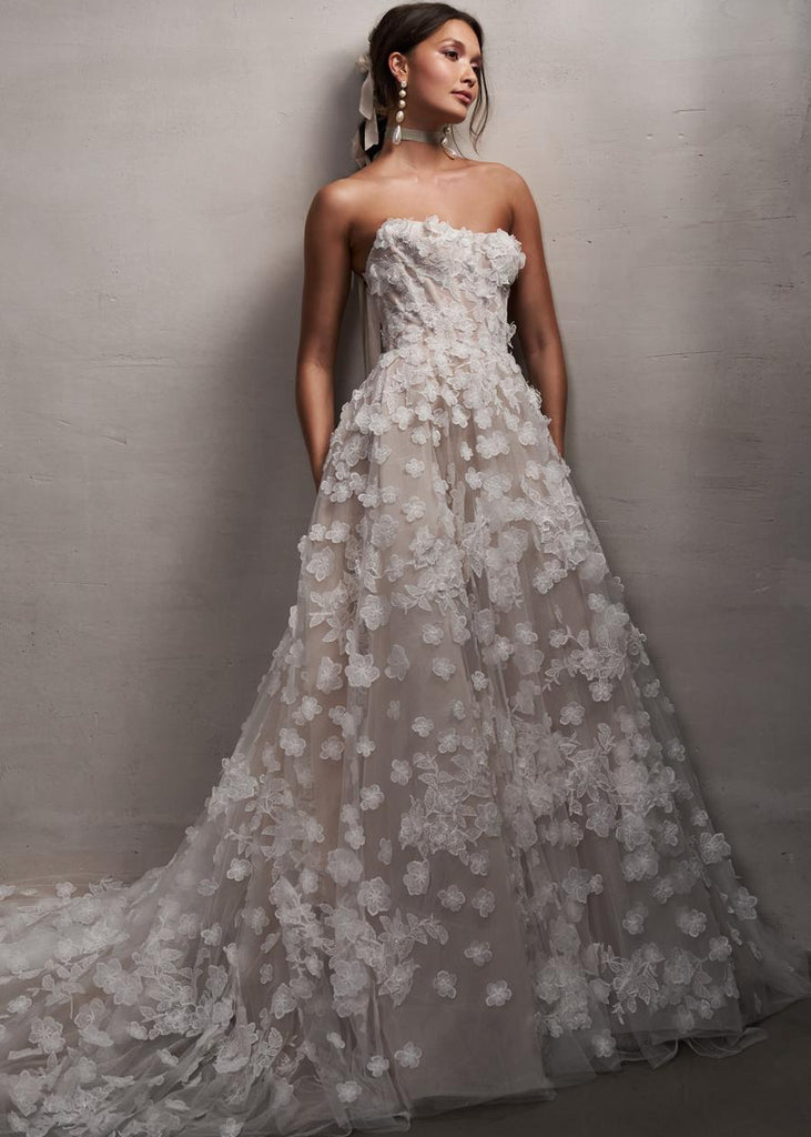 Novelle Bridal Shop Vancouver Wedding Dress