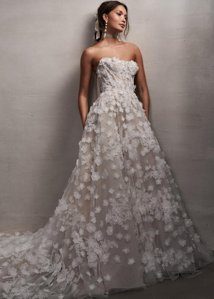 Watters | Novelle Bridal Shop | Vancouver + Edmonton Watters | Novelle Bridal Shop | Vancouver + Edmonton