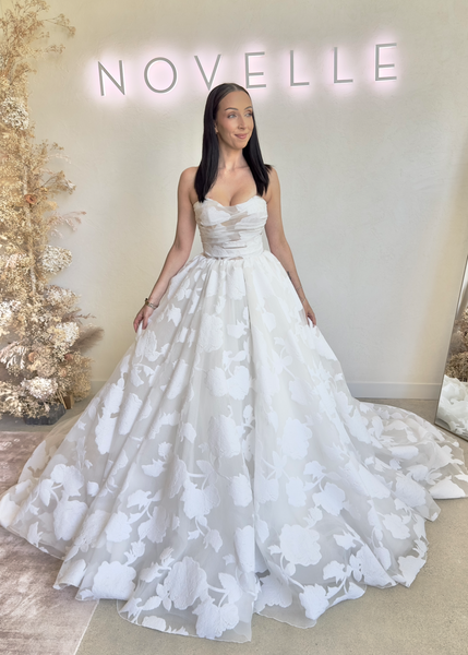 Vancouver Sample Sale - Jolanda by Oksana Mukha (Size 10) - Vancouver | Edmonton Bridal Shop Wedding Dresses