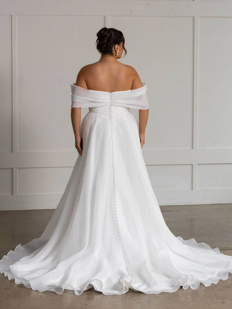 edmonton wedding dress novelle bridal shop