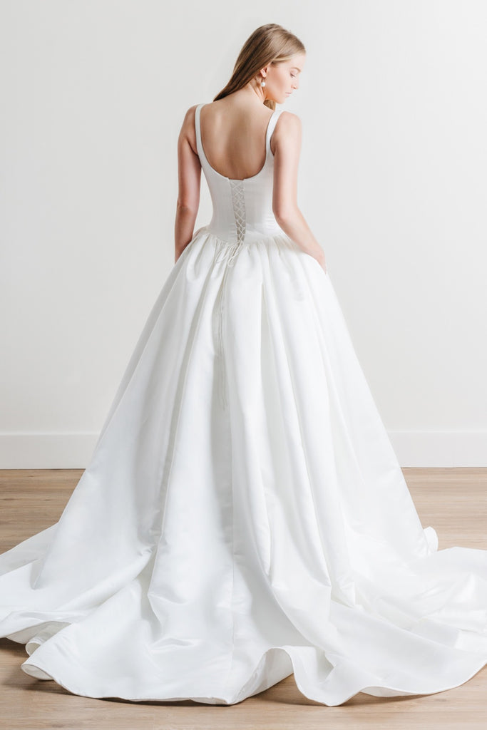 Edmonton Vancouver Novelle Bridal SHop wedding dress