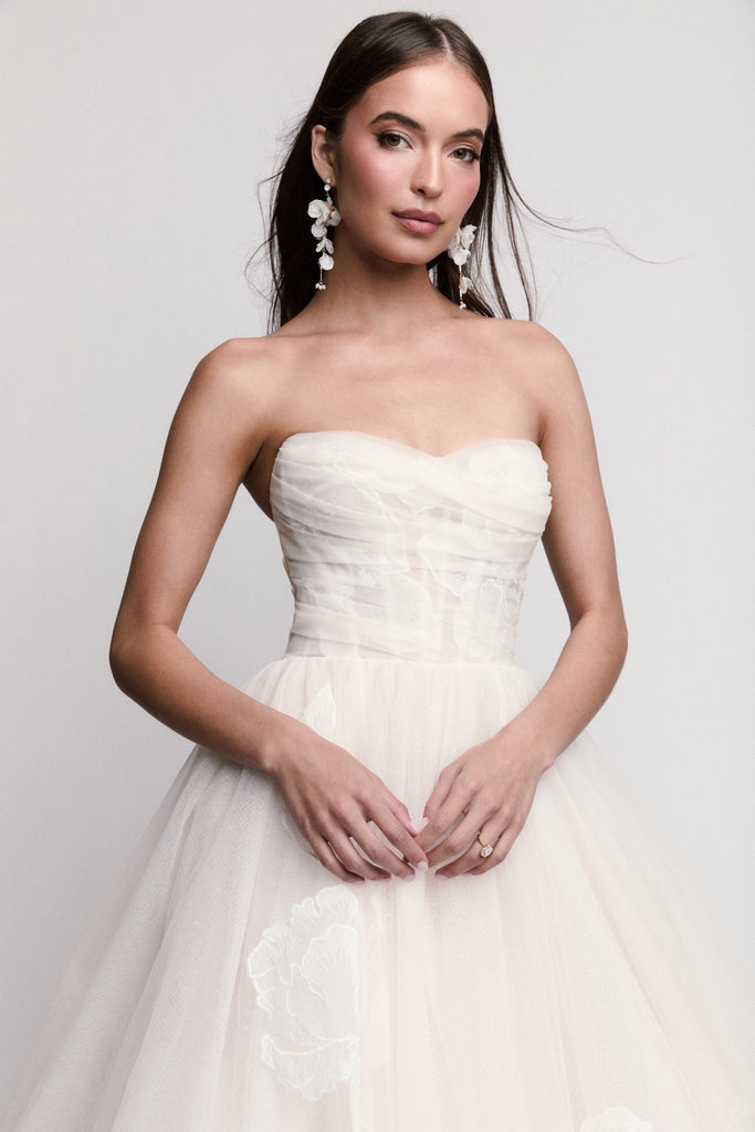wedding dress novelle vancouver watters