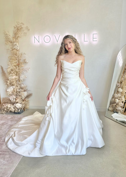 Vancouver Sample Sale - Moxie by Watters (size 8) - Vancouver | Edmonton Bridal Shop Wedding Dresses