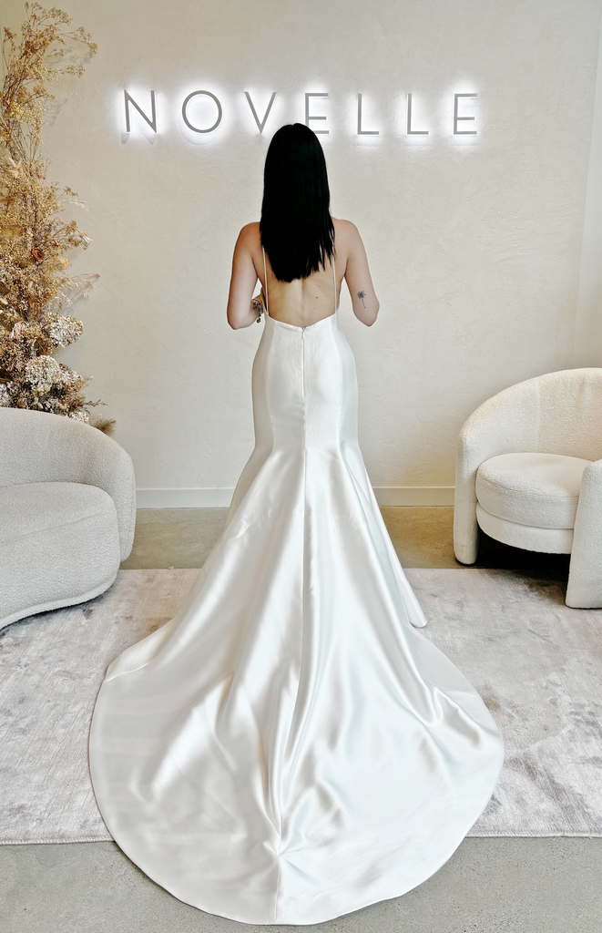 Novelle bridal shop vancouver wedding dress